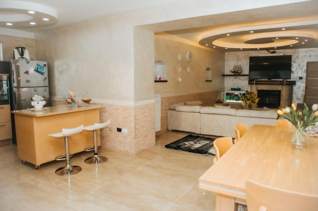 Villa Sweery Santa Maria a Vico Kültér fotó