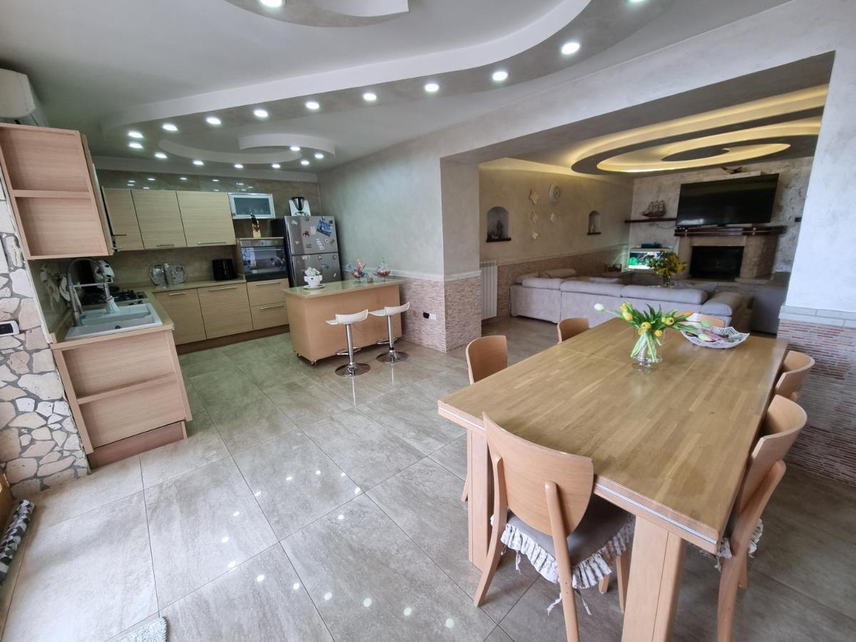 Villa Sweery Santa Maria a Vico Kültér fotó